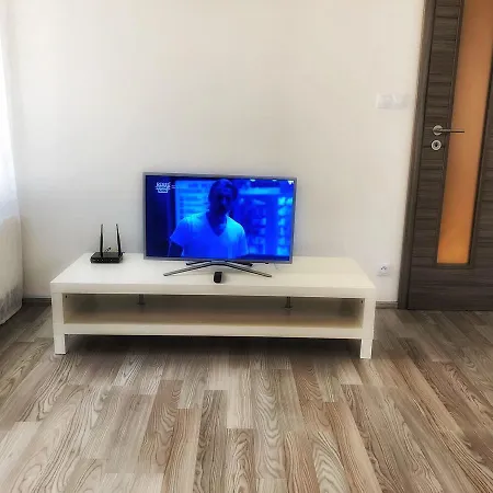 Luxury Riverside By Refa Group Appartement *