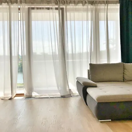 公寓 Luxury Riverside By Refa Group