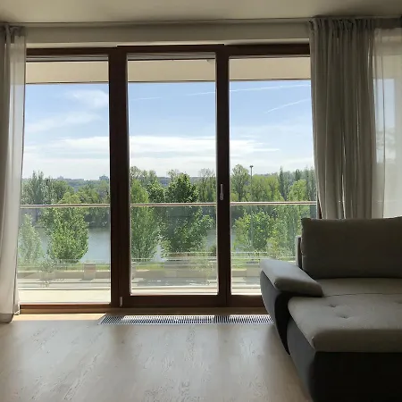 Luxury Riverside By Refa Group Appartement