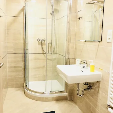 Luxury Riverside By Refa Group Appartement *