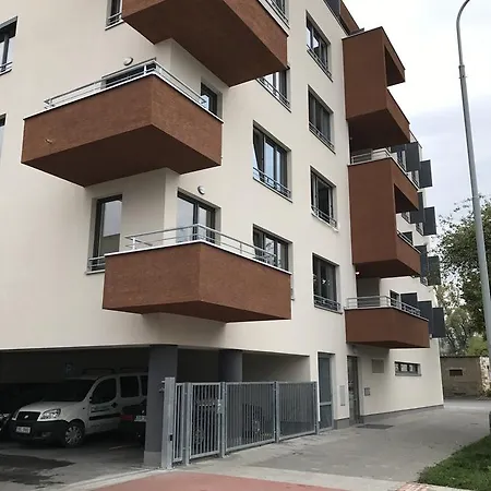 Apartment Luxury Riverside By Refa Group