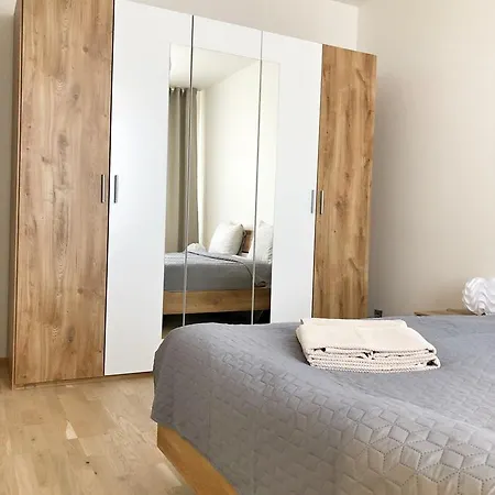 Apartment Luxury Riverside By Refa Group *